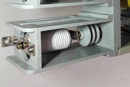 怎樣解決真空滅弧室漏氣？定期檢測有必要！