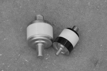 真空開(kāi)關(guān)管外絕緣被擊穿的原因有哪些？